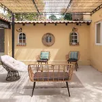 Дом отдыха Eden Housse Villa, Pool, 2 Min To Beaches
