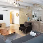 בית נופש Eden Housse Villa, Pool, 2 Min To Beaches *