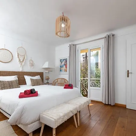 Tatil Evi Eden Housse Villa, Pool, 2 Min To Beaches Antibes