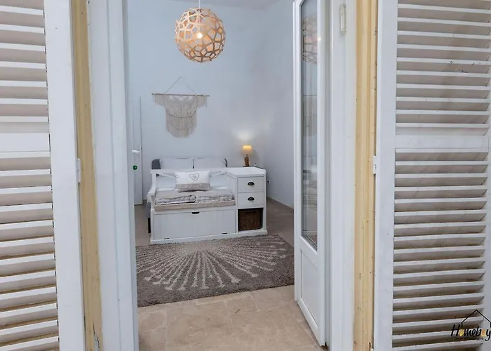 Prázdninový dům Eden Housse Villa, Pool, 2 Min To Beaches *